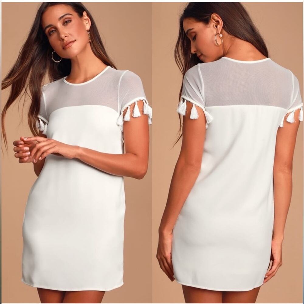 Lulus Iced Latte White Short Sleeve Tassel Shift Dress Size S